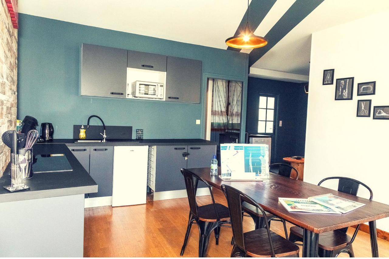 Le Courbet Topdestination-Dijon - Centre Ville - Classe 3 Etoiles 外观 照片
