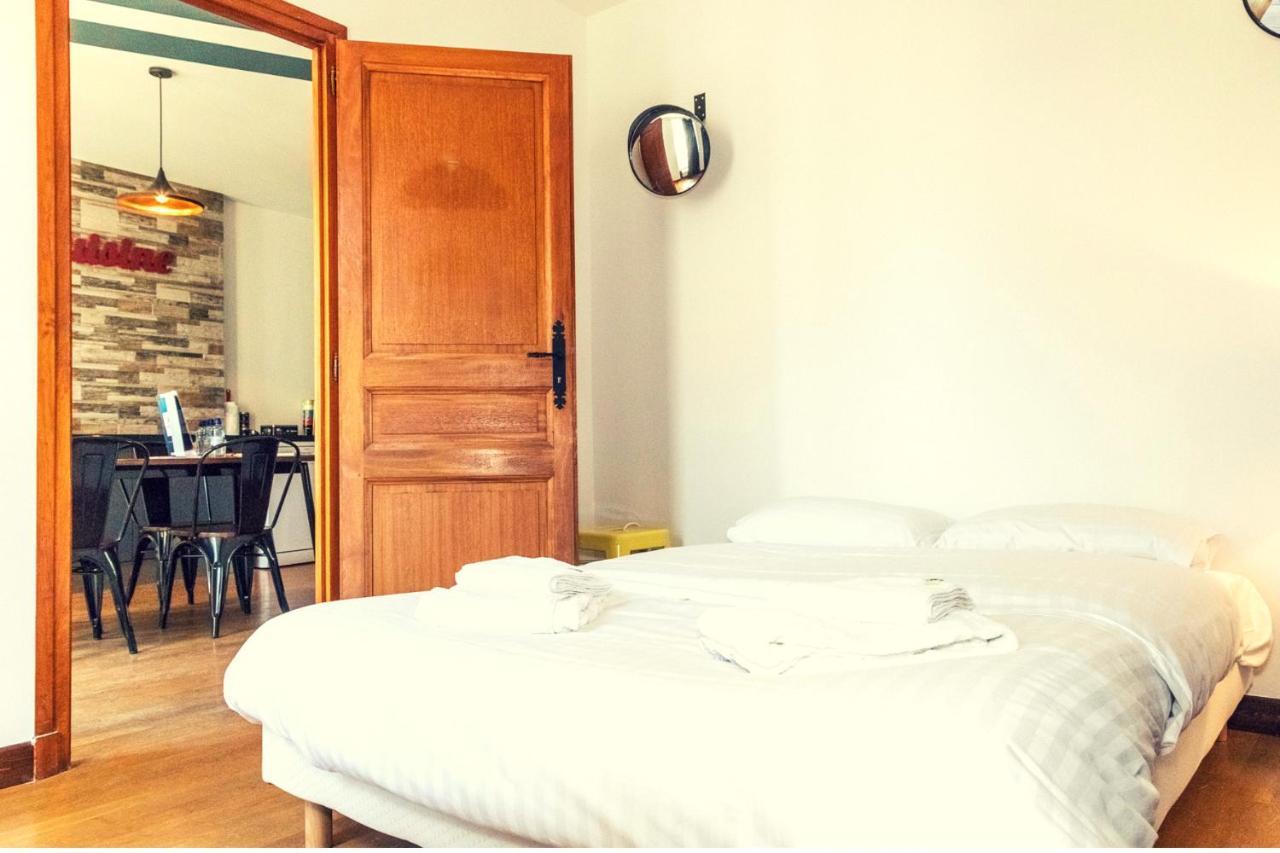 Le Courbet Topdestination-Dijon - Centre Ville - Classe 3 Etoiles 外观 照片